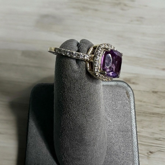 Amethyst Solid Sterling Silver Ring - Picture 3 of 13
